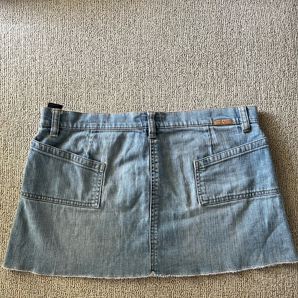 90s Y2K Tommy Jeans Denim Mini Skirt Women's Size 11 - Picture 2 of 4